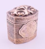 A Dutch silver snuff box. 4.7 cm high. 21.9 grammes.