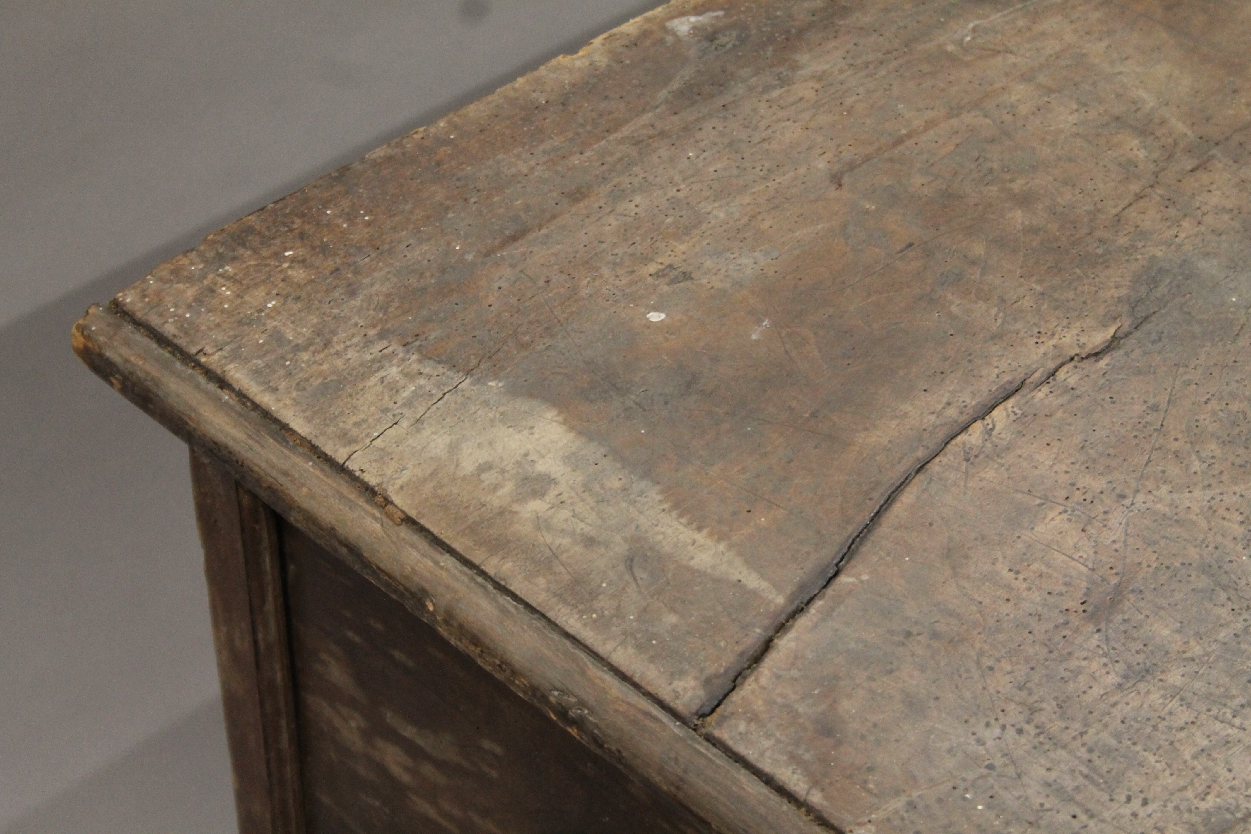 An 18th century Italian walnut cassone. 187 cm long. - Image 5 of 10