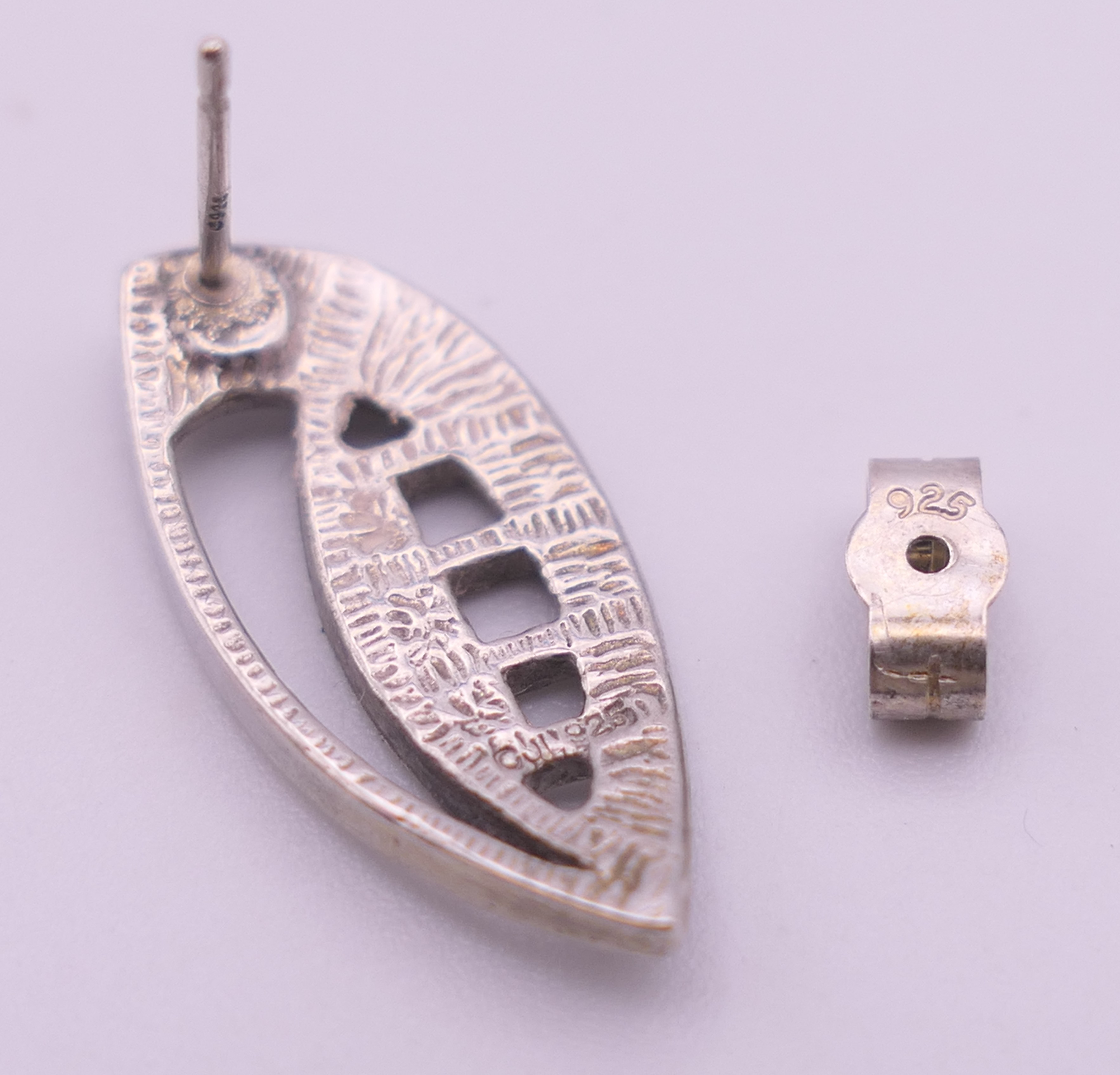 A quantity of boxed 'The Rennie Mackintosh Collection' silver jewellery to include two bracelets, - Image 19 of 37