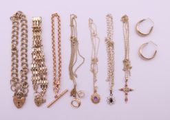 A quantity of 9 ct gold jewellery to include a gate bracelet with padlock fastening,