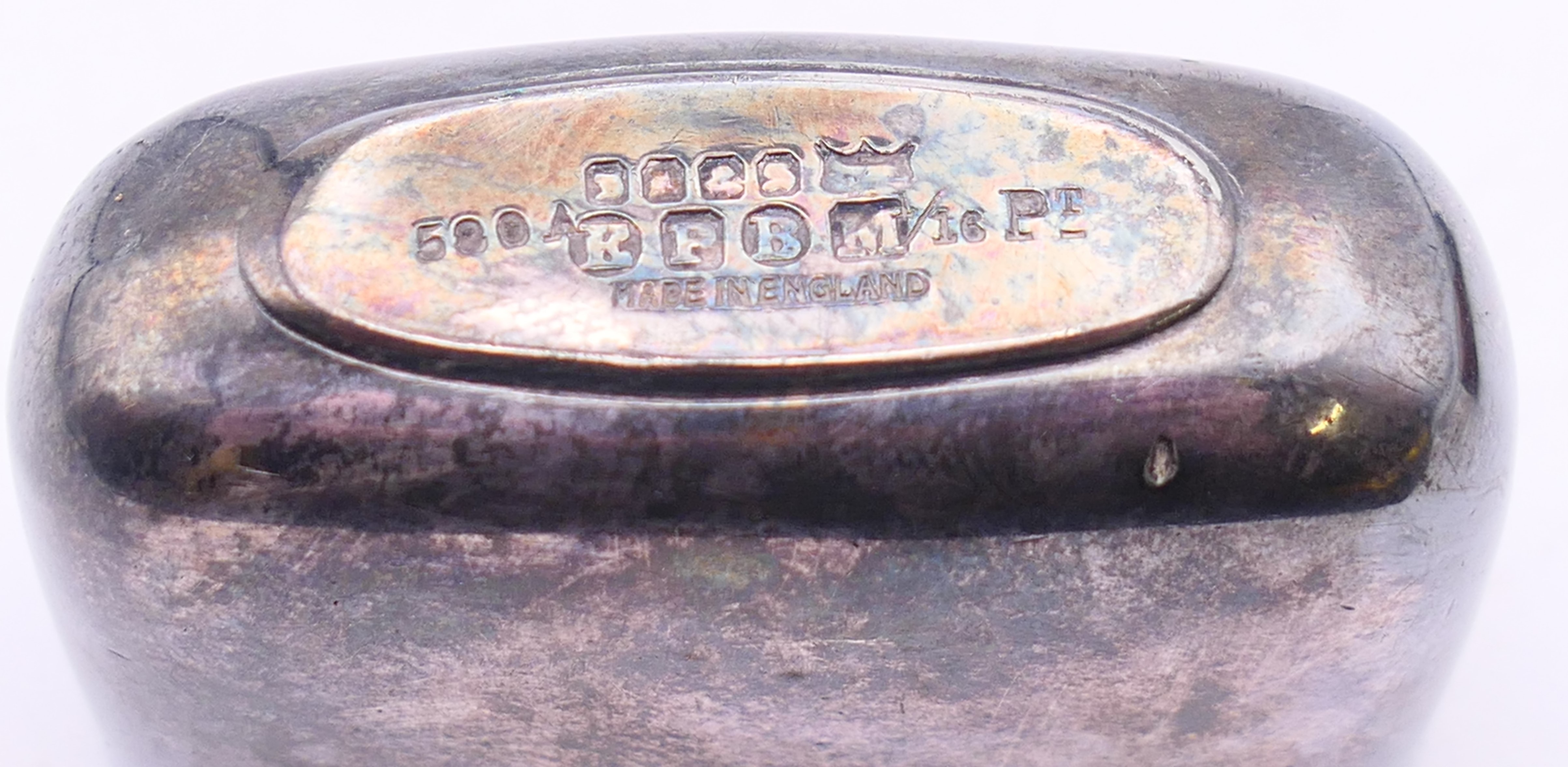 A James Dixon & Son small leather-clad silver plate mounted hip flask. 10.5 cm high. - Image 6 of 6