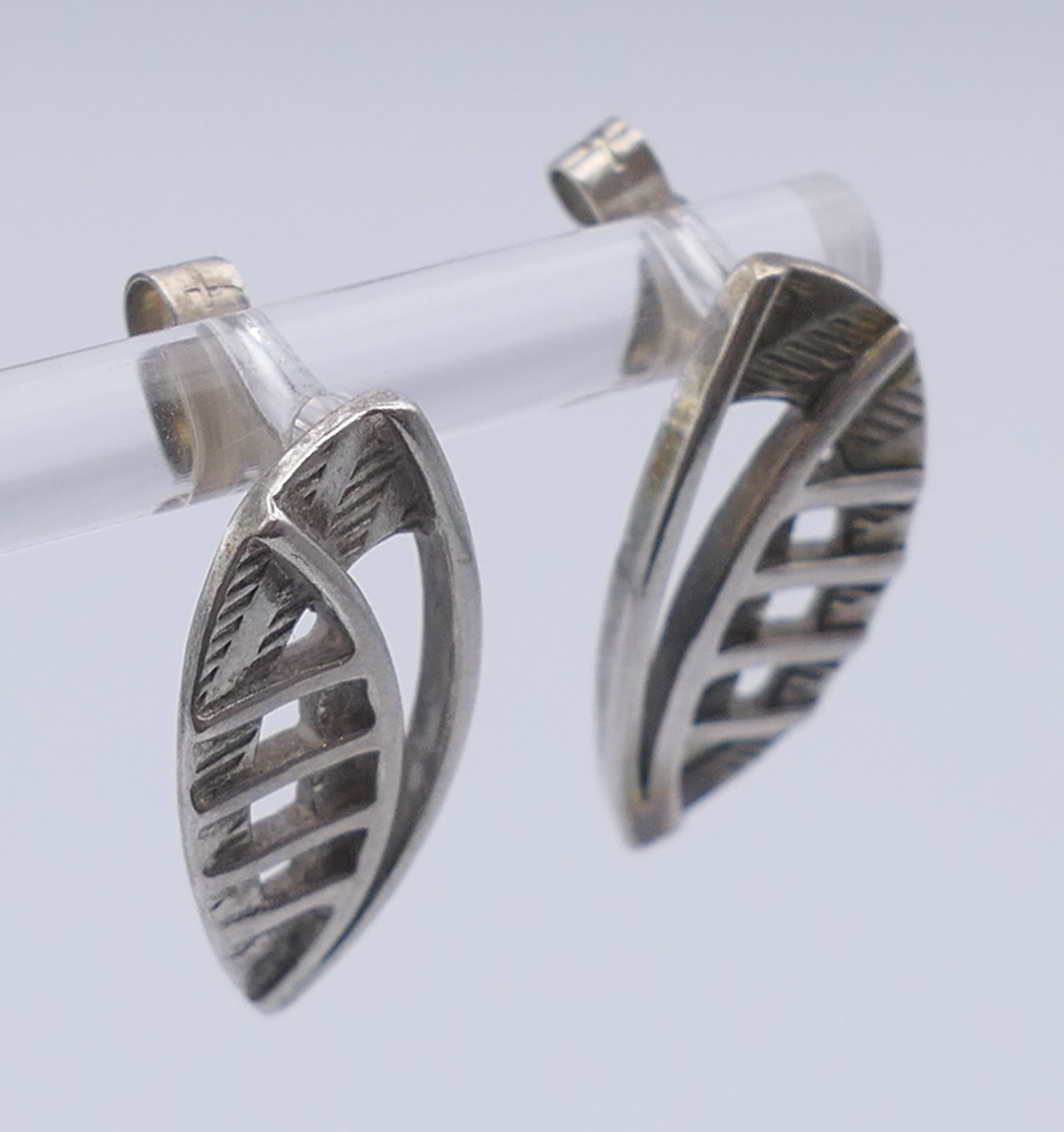 A quantity of boxed 'The Rennie Mackintosh Collection' silver jewellery to include two bracelets, - Image 17 of 37