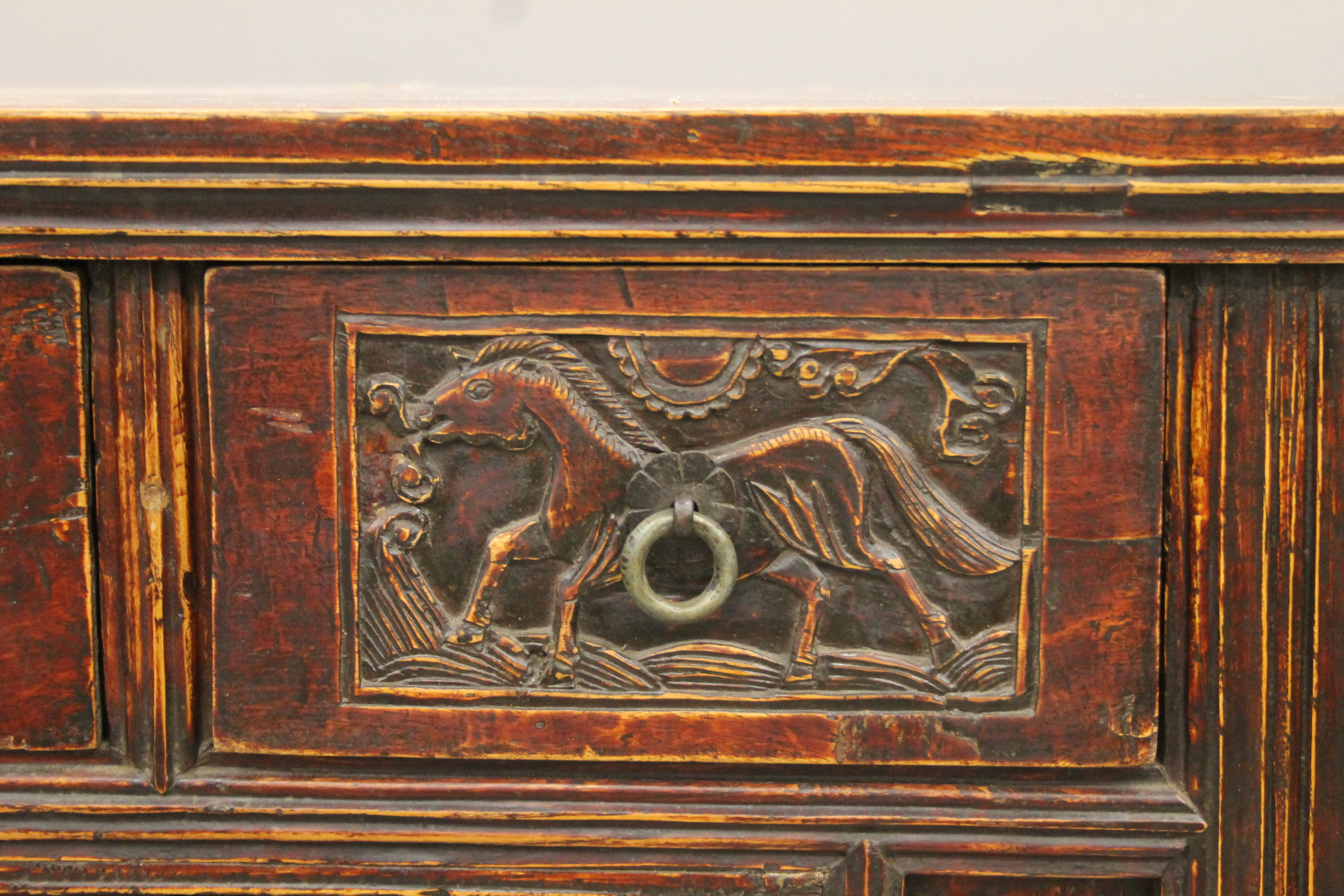 A 19th century Chinese elm side cupboard. 111 cm wide x 85 cm high x 79 cm deep. - Image 5 of 8