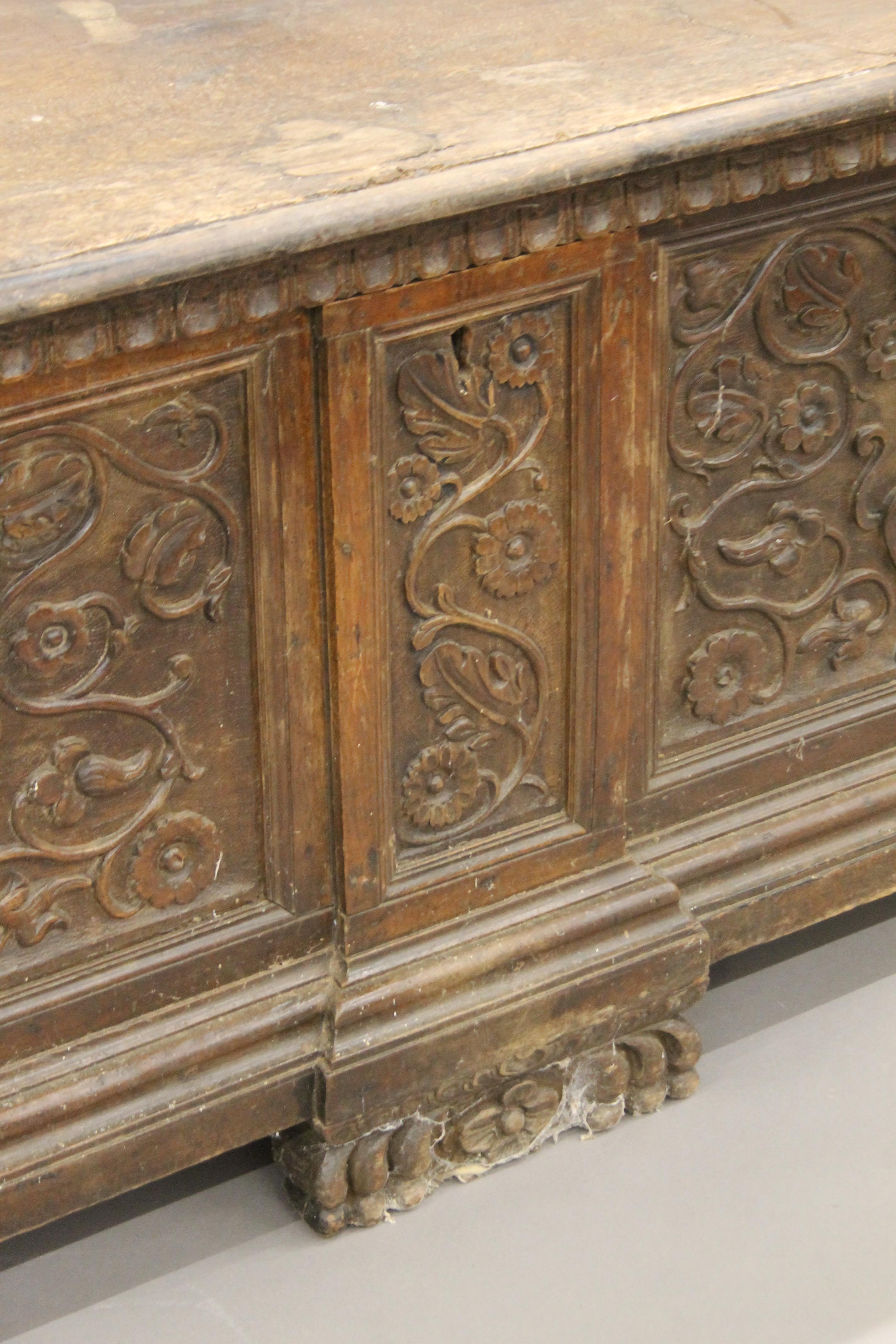 An 18th century Italian walnut cassone. 187 cm long. - Image 3 of 10