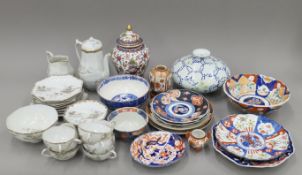 A quantity of Japanese ceramics. The teapot 21.5 cm high.