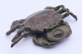 A bronze model of a crab. 10 x 6 cm.