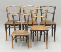 Five vintage Thonet bentwood chairs. Each 42 cm wide.