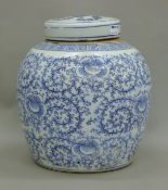 A Chinese blue and white porcelain ginger jar. 25.5 cm high.
