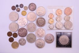 A coin collection, including an 1890 silver crown.