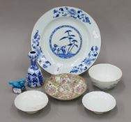 Various 18th/19th century Chinese porcelain. The vase 11 cm high.