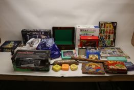 Mixed collection of children's toys and board games to incl. Matchbox carry case with die-cast toy