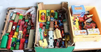 Mixed collection of mostly vintage diecast model vehicles to include Dinky, Corgi, Farm King, Lesney