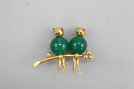 18ct yellow gold Mellerio Paris chalcedony and ruby lovebird brooch circa 1960, comprising two