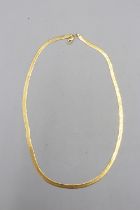 Hallmarked 9ct yellow gold herringbone link necklet chain, 4mm gauge thickness and 18" length.