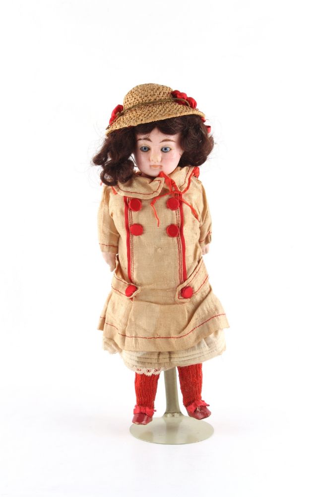 Toys & Models; European Ceramics & Glass; Pictures & Prints; and Antique Furniture & Objects.