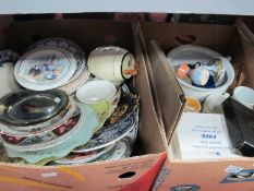 Ceramics, including assorted serving platters, quantity of decorative wall plates, boxed Royal