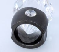 KADO DESIGNERRING. Titan mit Zirkonia.
