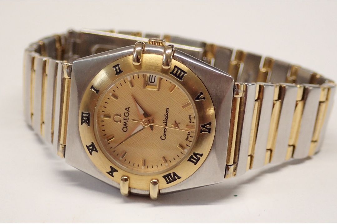 An Omega Constellation ladies wrist watch with stainless steel and gold plated case and champagne - Image 1 of 5