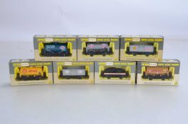 Wrenn 00 Gauge boxed Shell and Esso Tank Wagons and Mineral wagons and Autospares Flat Truck (7),