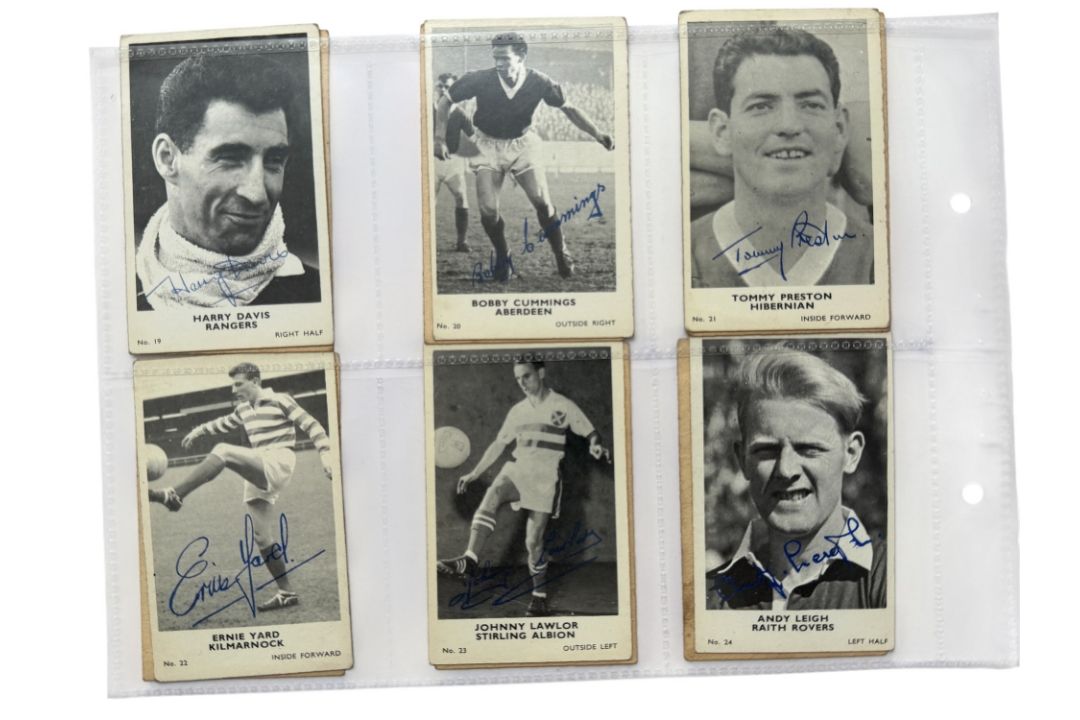 A&BC GUM 1962/63 SCOTTISH FOOTBALL TRADE CARDS, 42/44 CARDS, LACKING NOs 42 & 44, RARE SET. - Image 4 of 8