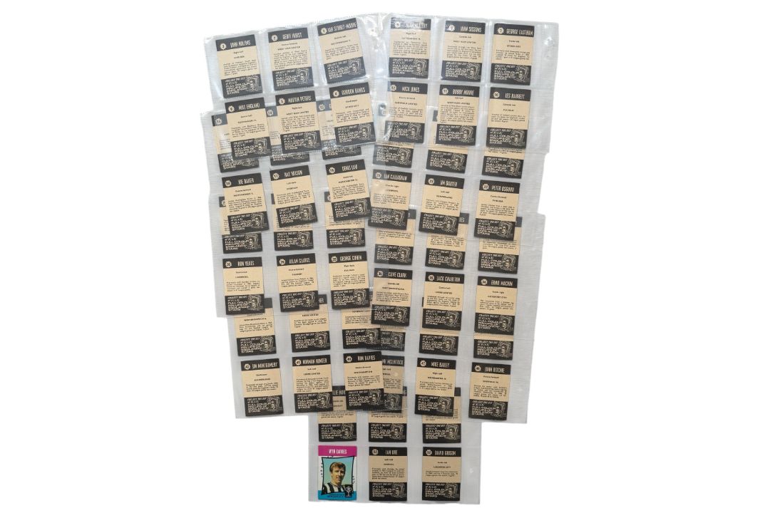 1967 A&BC STAR PLAYERS FOOTBALL TRADE CARDS, FULL SET OF 55 CARDS, GEORGE BEST (MANCHESTER UNITED). - Image 4 of 4