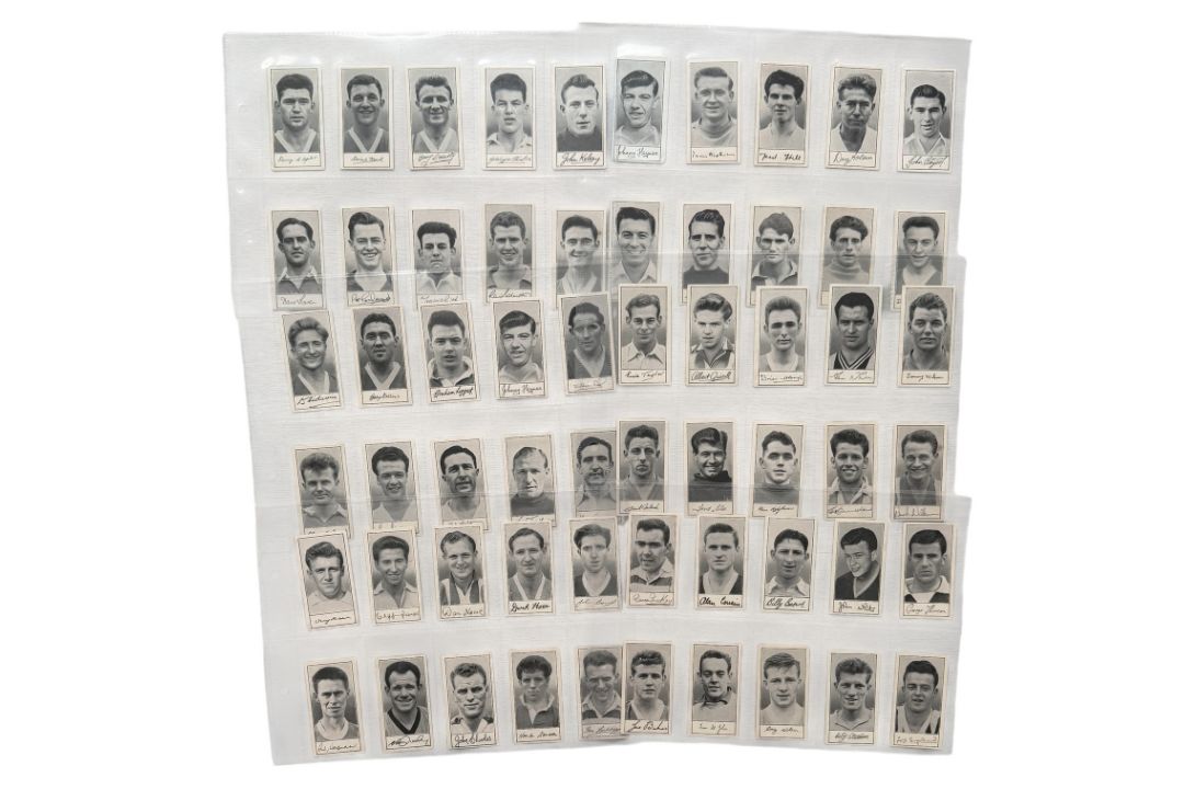 BARRATT & CO FAMOUS FOOTBALLERS TRADE CARDS, A7, FULL SET OF 60 CARDS, CLOUGH, CHARLES, GREAVES, - Image 3 of 6