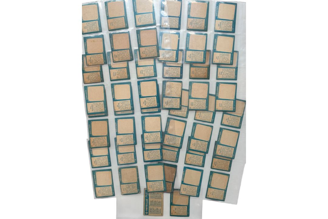 A&BC GUM 1963/64 FOOTBALLERS TRADE CARDS, 1-48, 49-110, FULL SETS. - Image 6 of 6