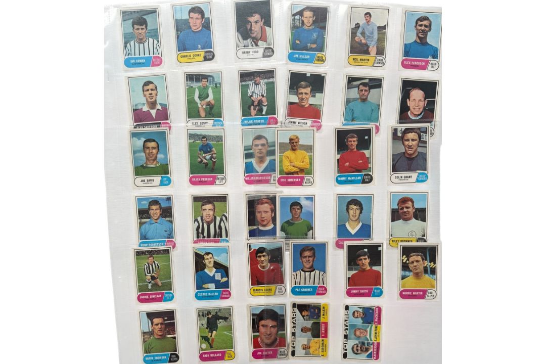 A&BC GUM 1969 SCOTTISH FOOTBALLERS TRADE CARDS, 43-75, FULL SET, PLUS 2 TOP STARS CHECKLISTS, ALEX - Image 3 of 4