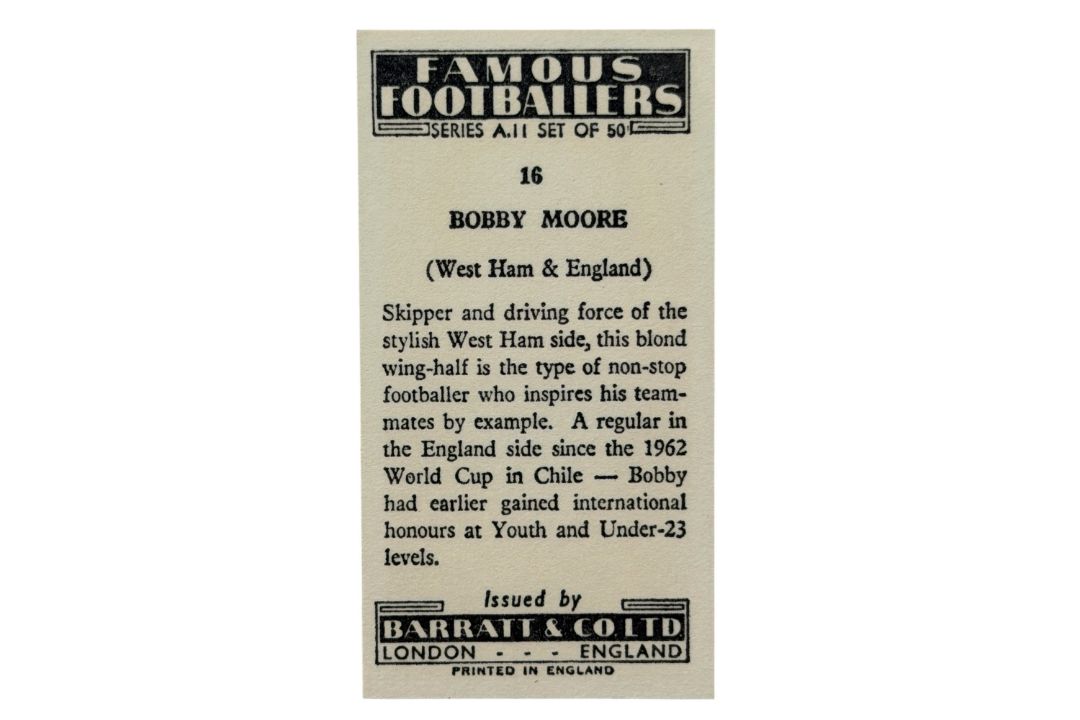 BARRATT & CO FAMOUS FOOTBALLERS TRADE CARDS, A11, FULL SET OF 50 CARDS, GREAVES, LAW, MOORE. - Image 5 of 6