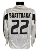 ROSENBORG V ARSENAL 2004-05 CHAMPIONS LEAGUE MATCH WORN FOOTBALL SHIRT, WHITE LONG SLEEVED HOME