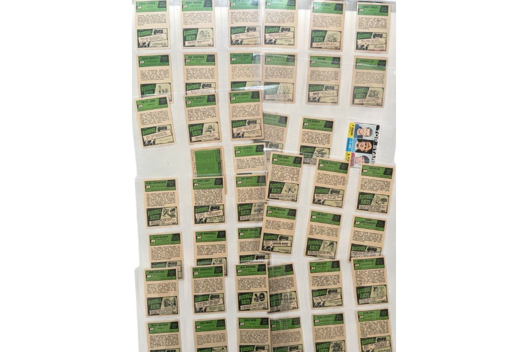 A&BC 1969/70 FOOTBALLERS TRADE CARDS, 1-64, 65-118, 119-170, FULL SETS, GREEN BACKS. - Image 6 of 10