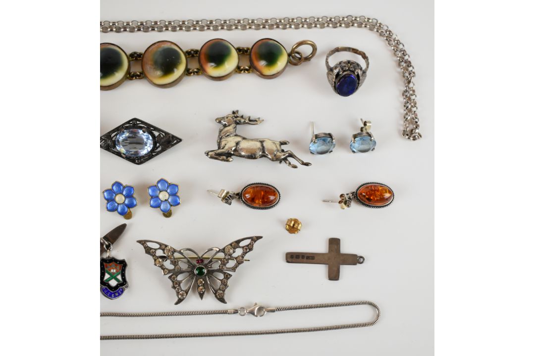 A collection of silver jewellery including two pairs of cufflinks, pair of pressed amber earrings, - Image 4 of 4