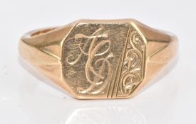 A 9ct gold signet ring, 7.8g, size V