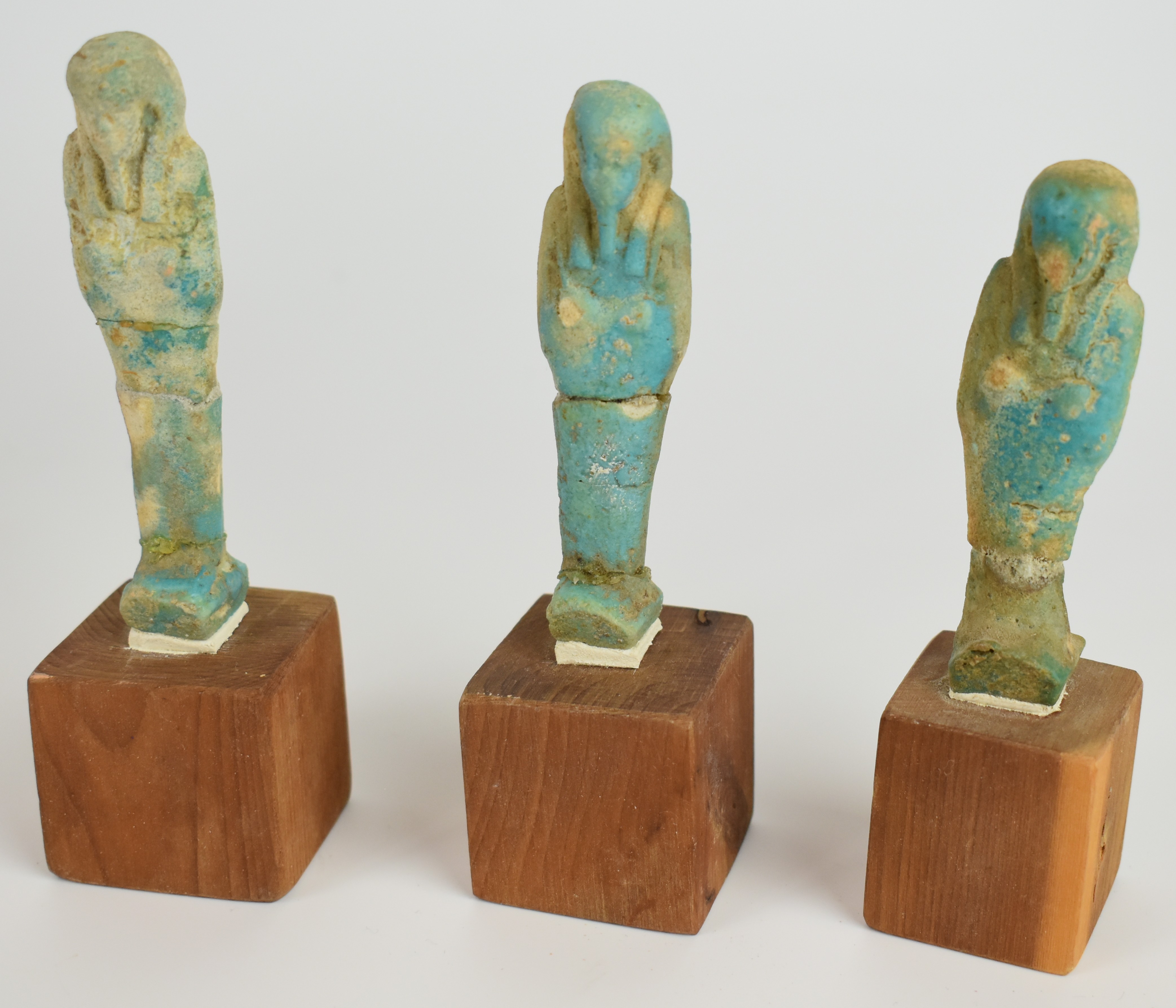 Antiquities and similar style items including Roman / Greek lamps, twin handled vase, bronze - Image 2 of 8