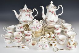 Royal Albert dinner, tea and decorative ware decorated in the Lavender Rose and Old Country Roses