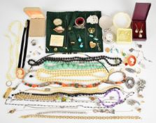 A collection of jewellery including 18ct gold ring set with an opal (damaged, 3.2g), 9ct gold ring