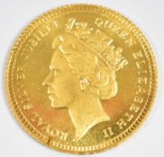 1977 9ct gold commemorative Jubilee coin or medallion, weight 2.57g, with certificate