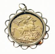 1911 gold full sovereign in 9ct gold mount, 9.4g