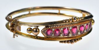 Edwardian 9ct gold bangle set with paste and seed pearls, Birmingham 1910, 11.5g