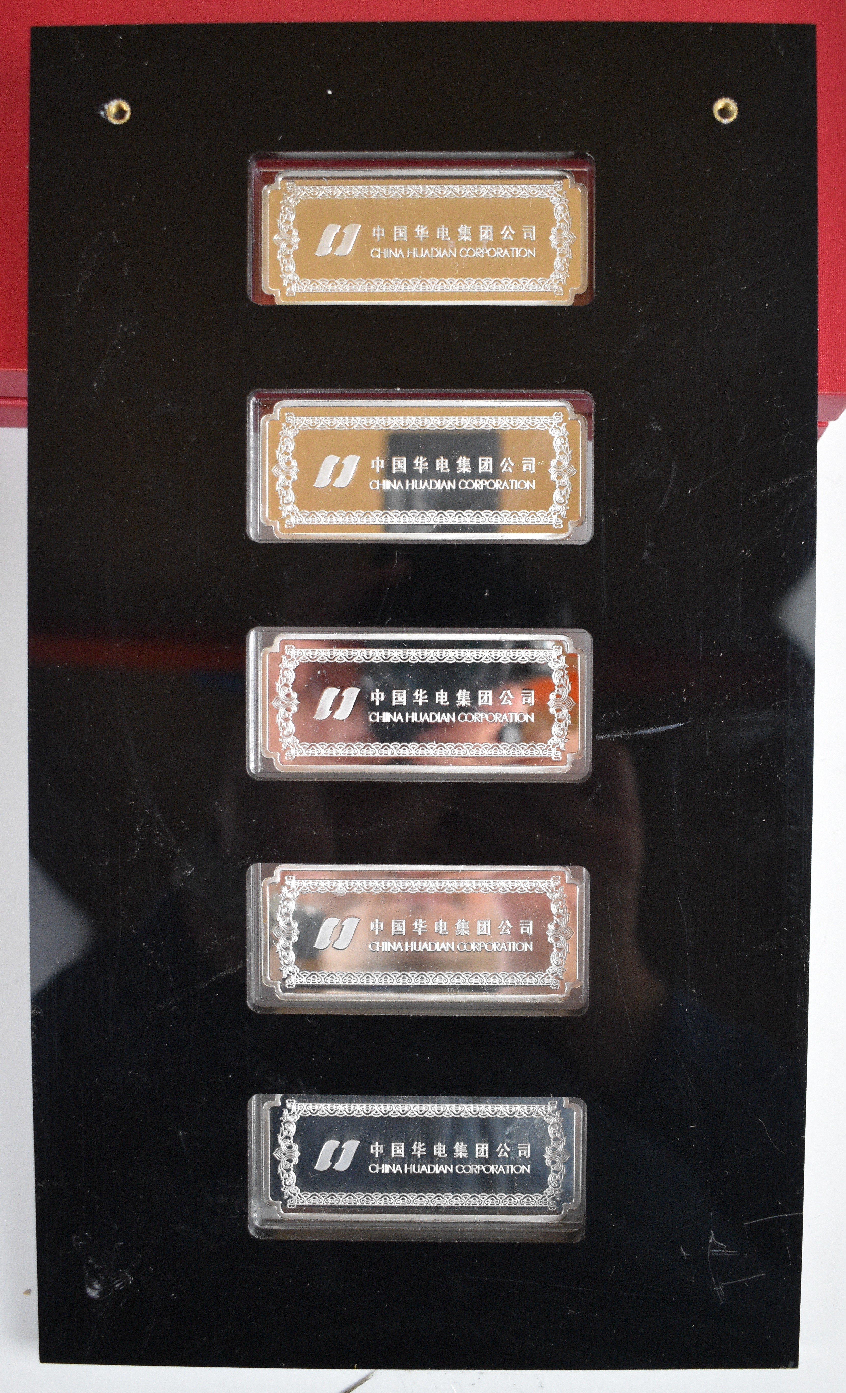 Cased set of five Chinese .9999 silver ingots marked for the China Huadin Corporation verso, - Image 6 of 9