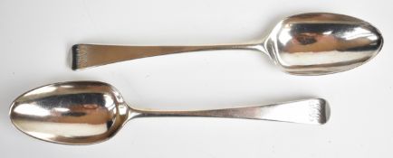 Pair of Georgian bottom hallmarked silver table spoons, London 1729, maker George Greenhill Jones,