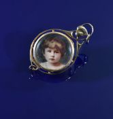Art Nouveau 15ct gold pendant / locket by Murrle Bennett, in antique box, 6.2g, 4.5cm