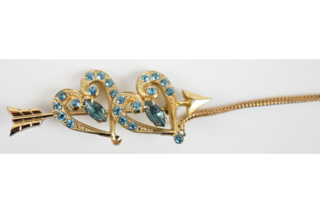 Silver vesta (26g), Miracle brooch and further vintage brooches - Image 11 of 12