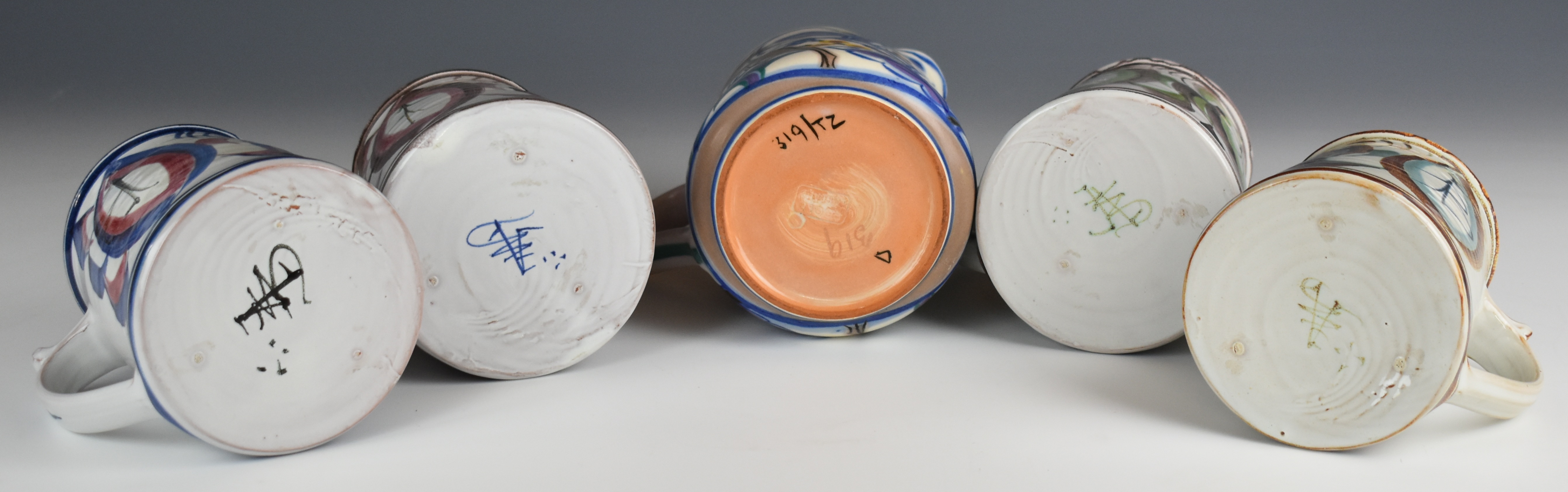 Poole Pottery jug and four Alan Caiger Smith tankards - Image 4 of 4
