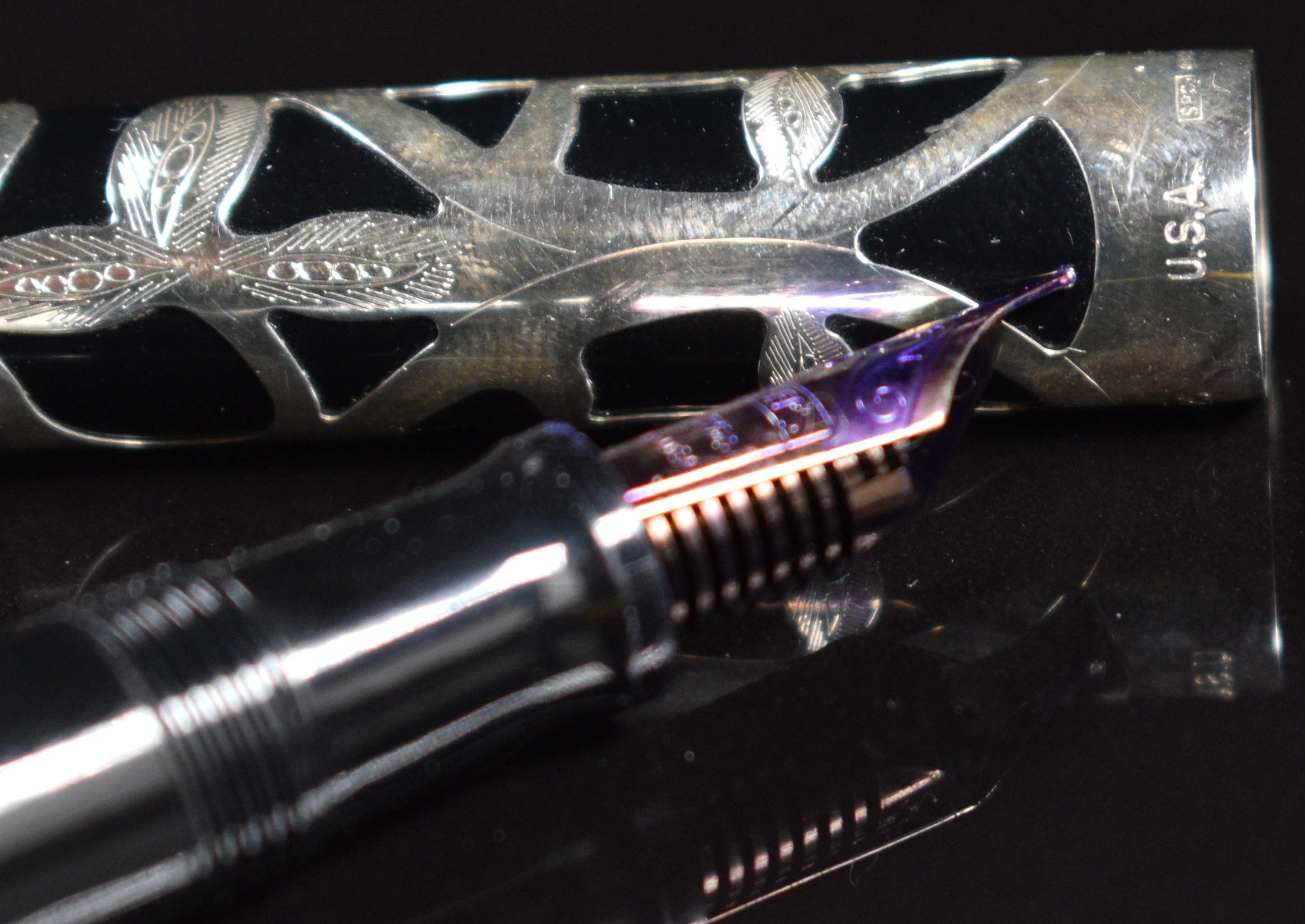 Sheaffer Nostalgia silver overlaid fountain and ballpoint pen and paper knife set, each with - Image 9 of 10