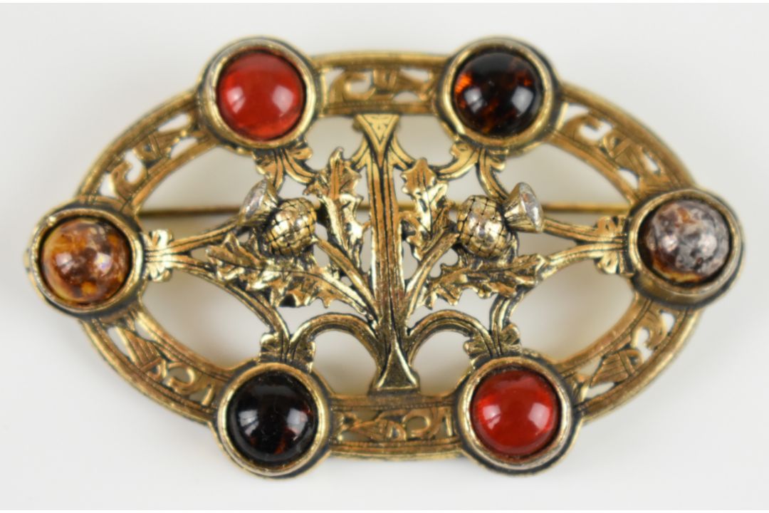 Silver vesta (26g), Miracle brooch and further vintage brooches - Image 6 of 12