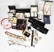 A collection of jewellery including silver necklace set with a synthetic opal, Pulsar watch in