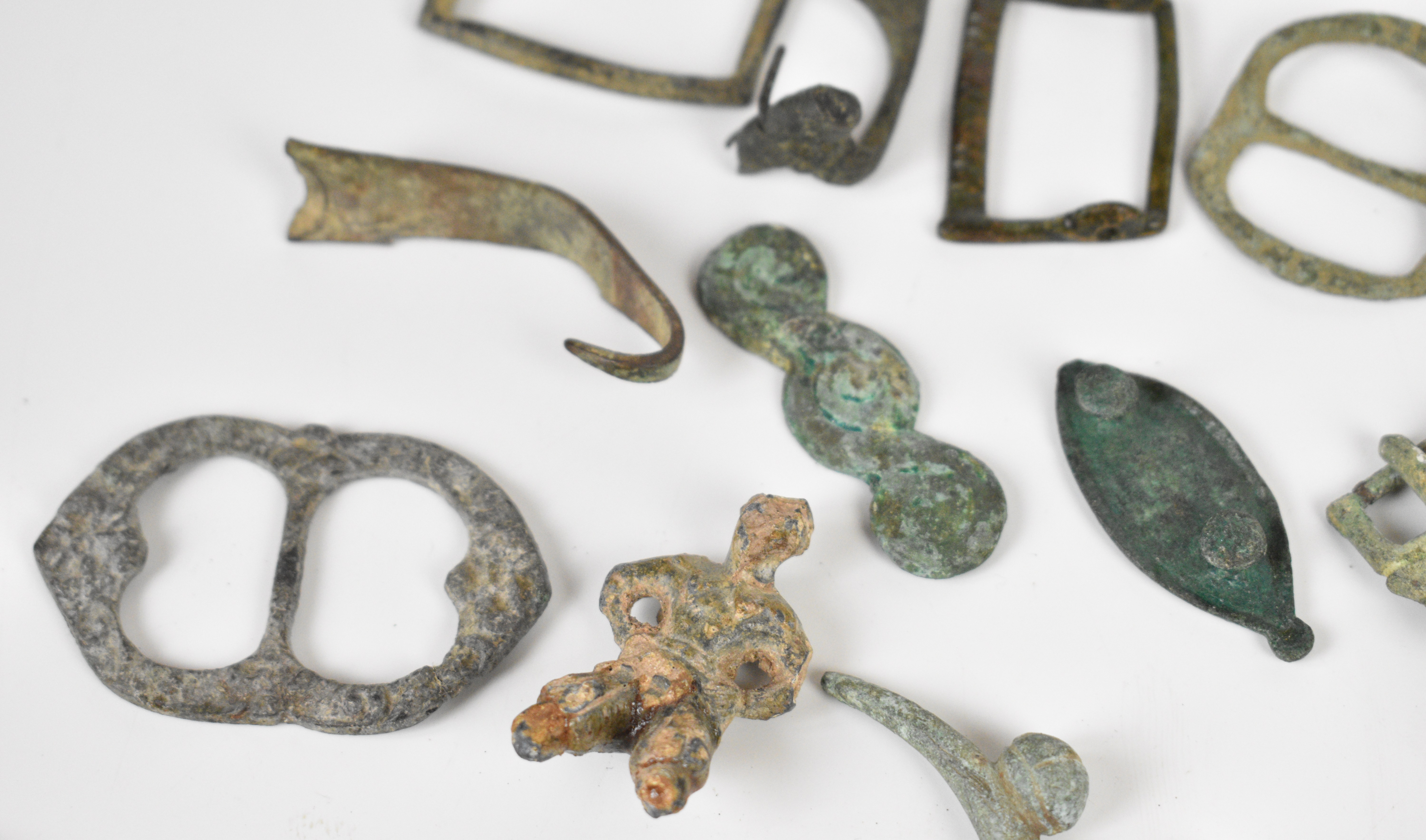 Metal detector finds, Roman onwards including buckles, figures, bangles, cloak pins, bronze and - Image 6 of 8