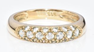 A 9ct gold ring set with spinel, 2.6g, size N