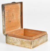 George V hallmarked silver cigarette box, Birmingham 1925, maker Deakin & Francis Ltd, width 8.5cm